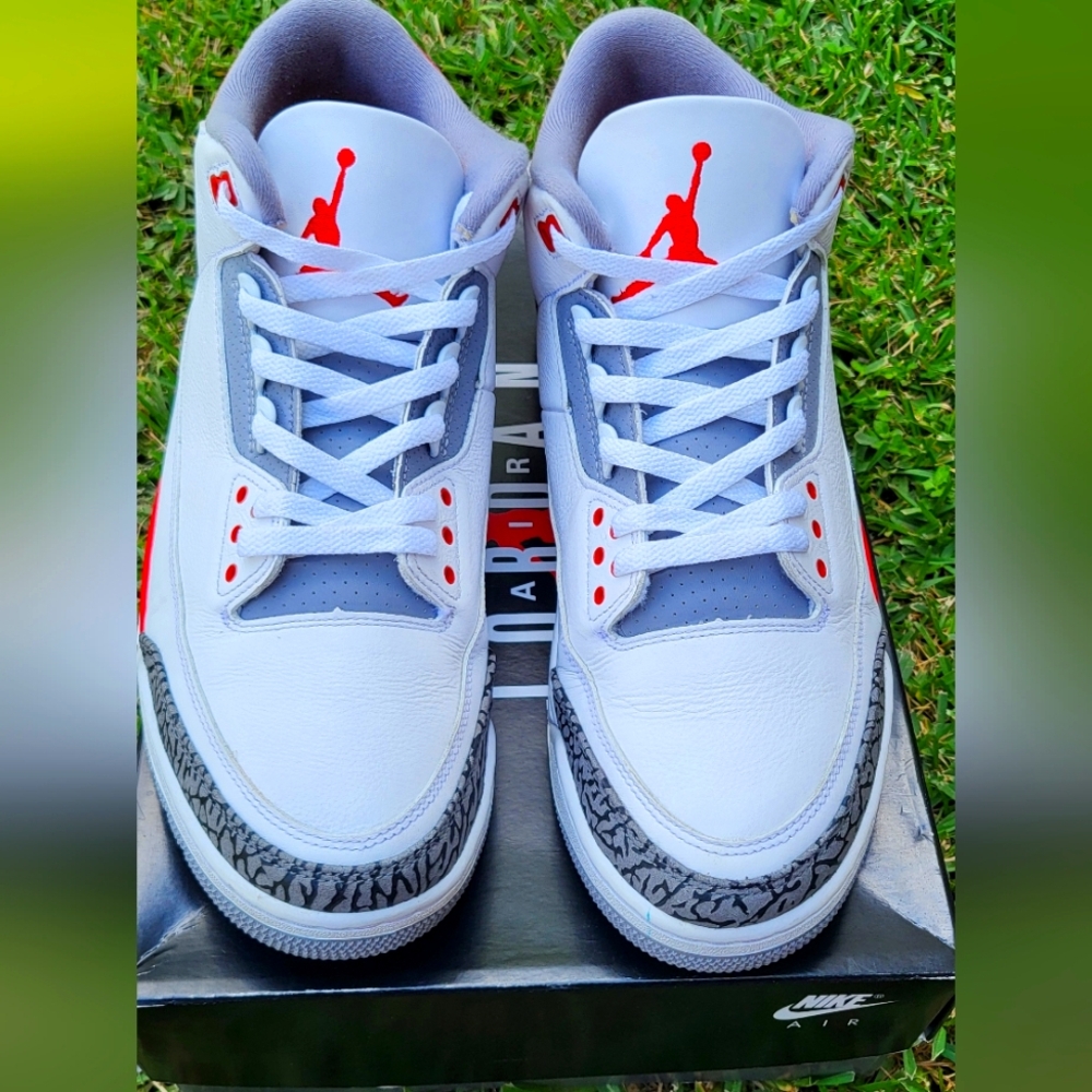 Jordan 3 Red Fire